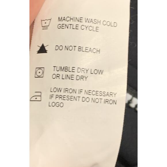 Womens Zero Restriction Medium Black Long Sleeve Logo Jacket Zip Pockets - Picture 10 of 10